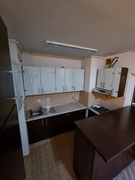 Auchan Titan, complex rezidential Rasarit de Soare